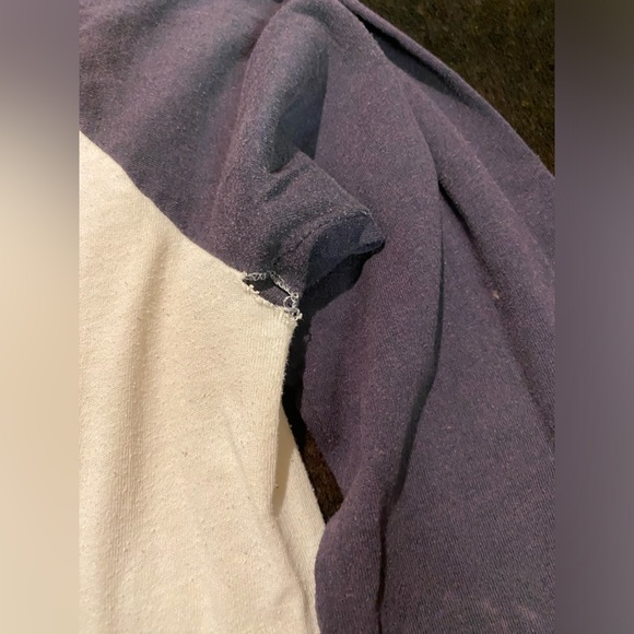 80s Vintage 1982 E.T. The Extra Terrestrial Rainbow Logo Purple Raglan Tee EUC - Picture 8 of 9